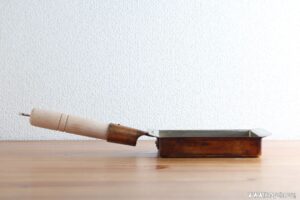 鉄フライパンとの違いは?