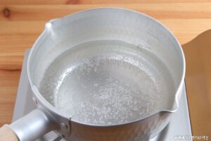 水に生じる2種類の気泡とは?