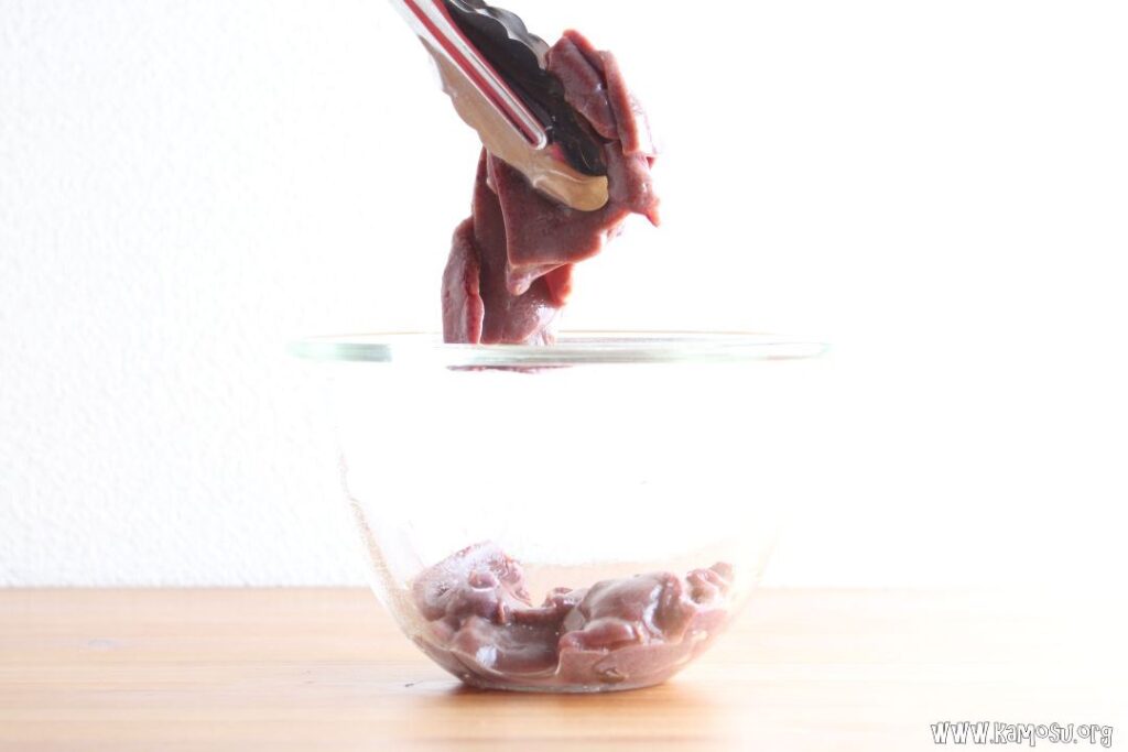 レバーの下ごしらえ方法は? 正しい下処理での臭み取りについて