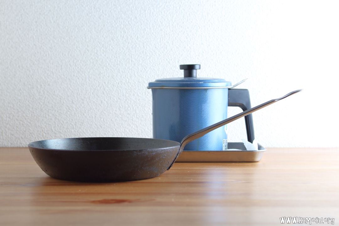 鉄フライパンの油返しとは?