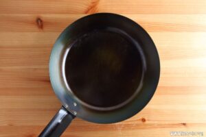 吊るす収納をお勧めする理由は?